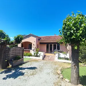 https://maison-provencale-les-issambres.fr-provencehotel.com